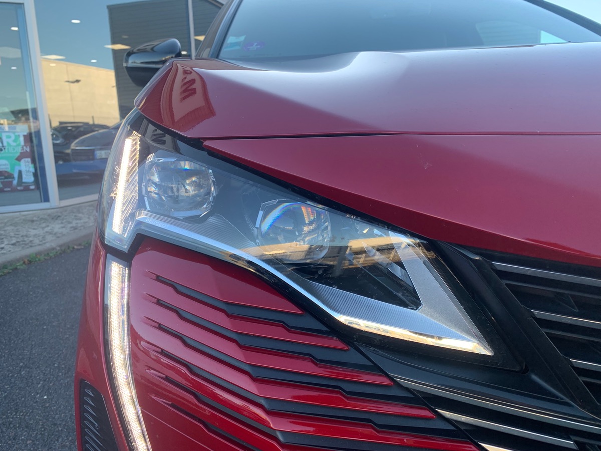Peugeot 3008 130 ch | GT | Pack Alcantara | Pack City 2 | Hayon Motorisé avec accès Mains Libres