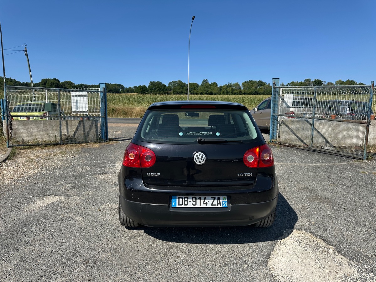 Volkswagen Golf 5 1.9 tdi 105cv carat 229000km