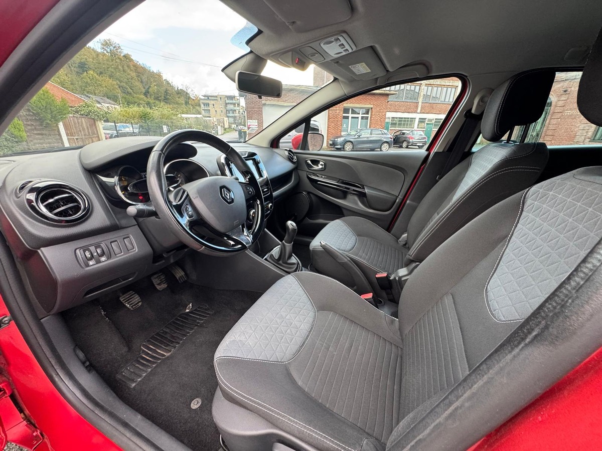 RENAULT Clio IV Estate 1.5 DCI 90cv Intens - Garantie