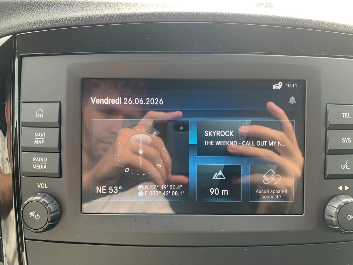 Mercedes-Benz Vito Fg 163 | Compact | TVA Récupérable | 4X4 | Apple car Play | Caméra recul | Attelage