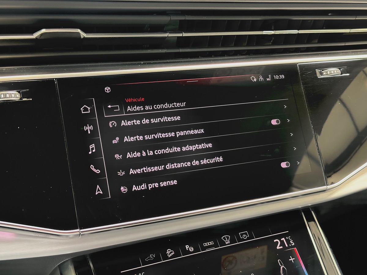 Audi Q8 60 TFSIE 462 Compétition Tiptronic 8 Quattro 1ère Main FR Full Options
