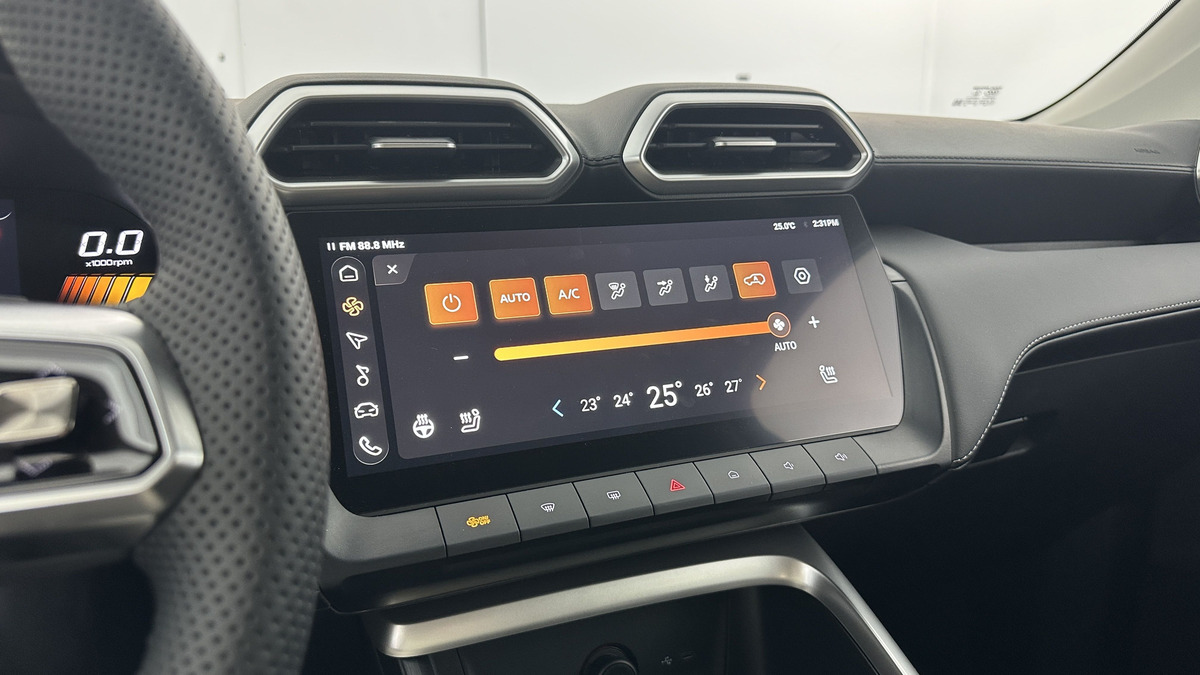 MG MG ZS 1.5 L Hybrid+ 197ch Luxury | PLUSIEURS COLORIS DISPONIBLE | Apple CarPlay / Android Auto