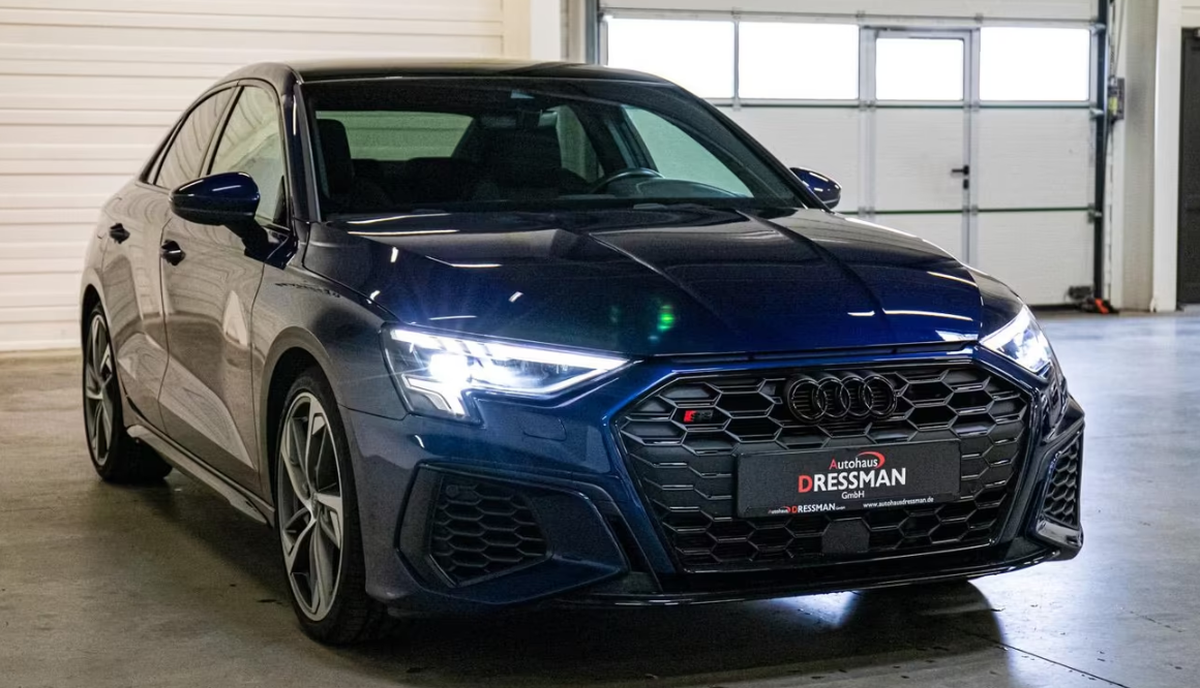 Audi S3 Berline IV 2.0 TFSI 310ch quattro S tronic 7 Bang&Olufsen Toit ouvrant Feux matrix