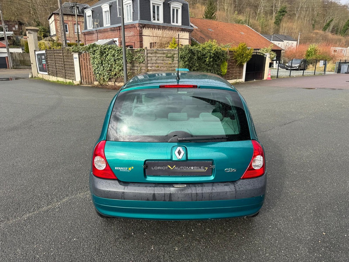 RENAULT Clio II 1.4  98CV Dynamique boite automatique - Garantie