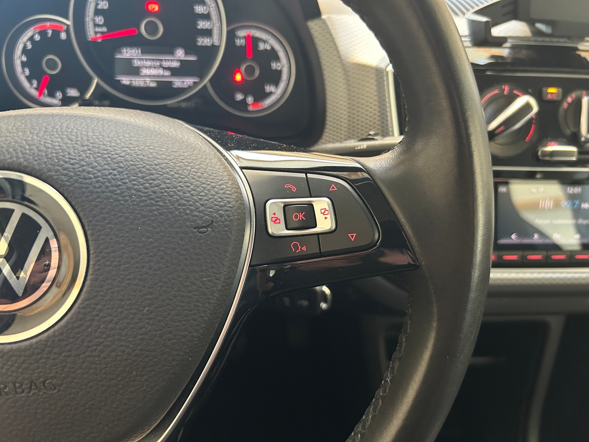 Volkswagen Up! 5 portes Phase 2 1.0 i 65 cv - GARANTIE