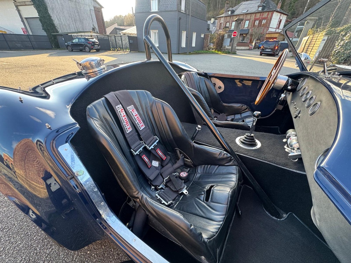 AC Cobra 289 FIA 6.4/390 Edelbrock 450cv - Restauré