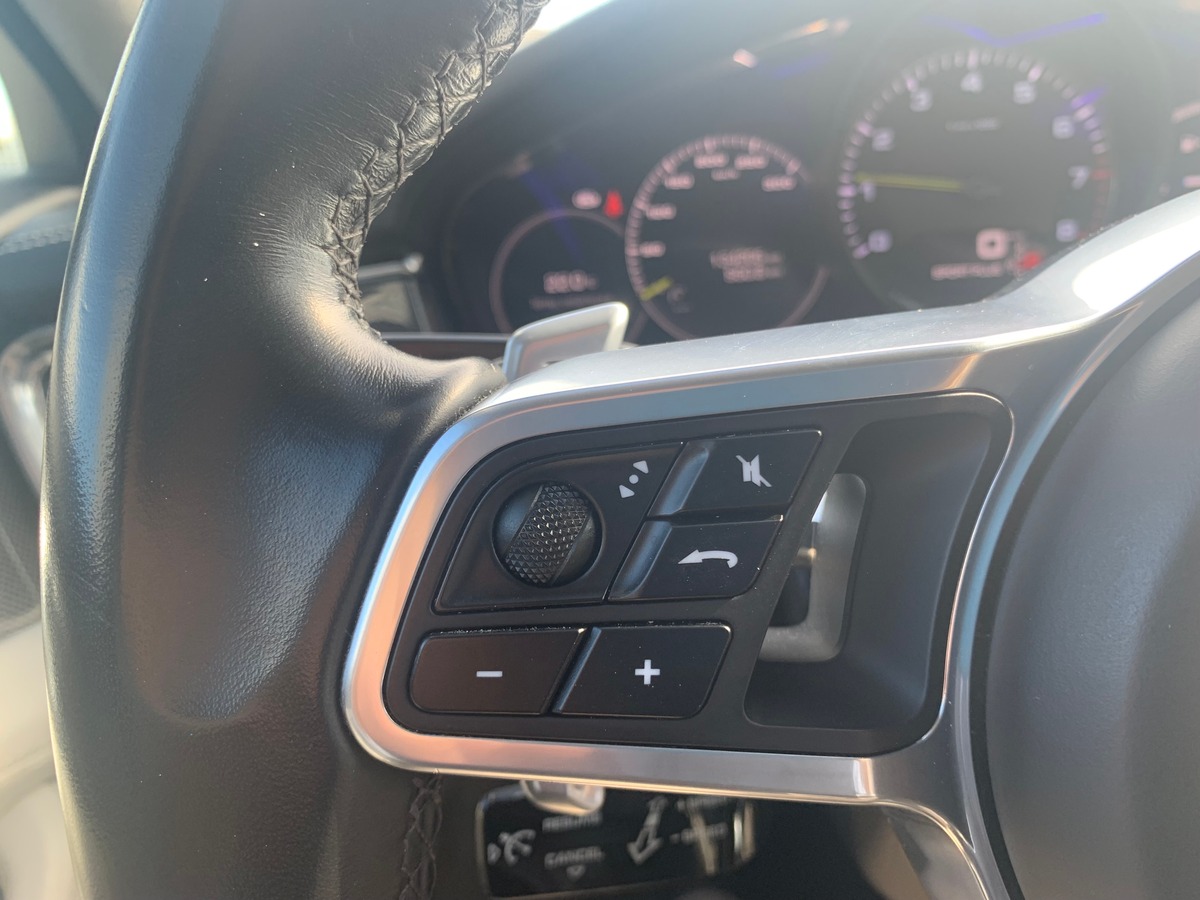 Porsche Panamera 462 | V6 | 4 E-HYBRID | Caméra | Apple car play | GPS | GARANTIE PORSCHE APPROVED