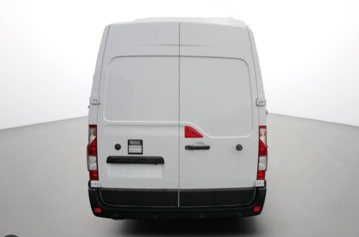 RENAULT Master FWD 3.5T L3H2 DCI 135CH PACK CLIM - TVA RECUPERABLE