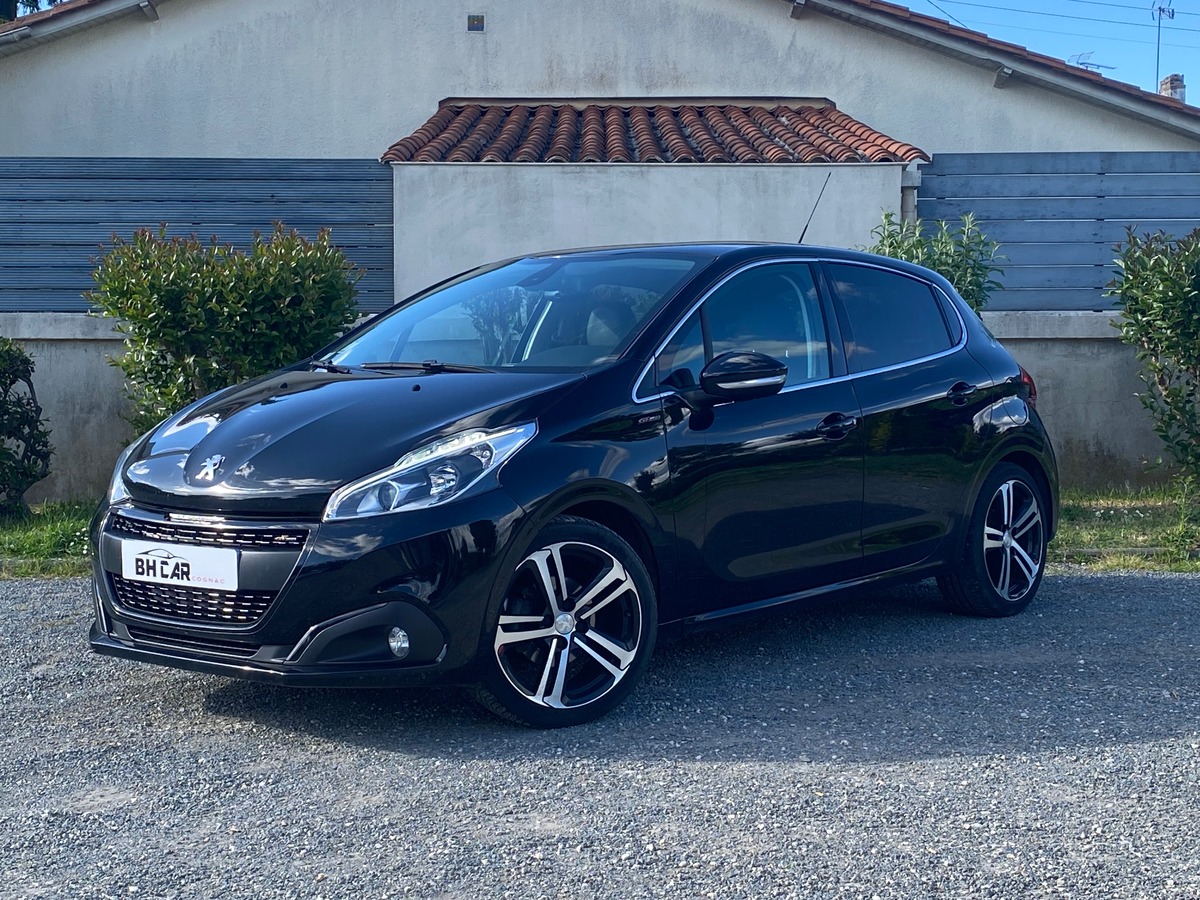Image: Peugeot 208 1.5 BLUEHDI 100cv GT LINE