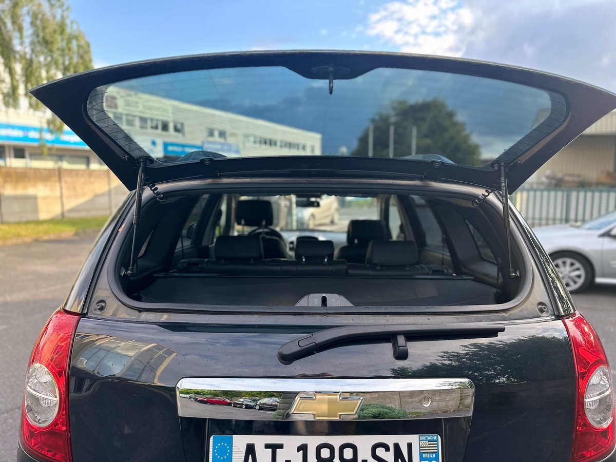 Chevrolet Captiva Family  2.0 VCDI 127 CV 7 plases 4XCBLEUX