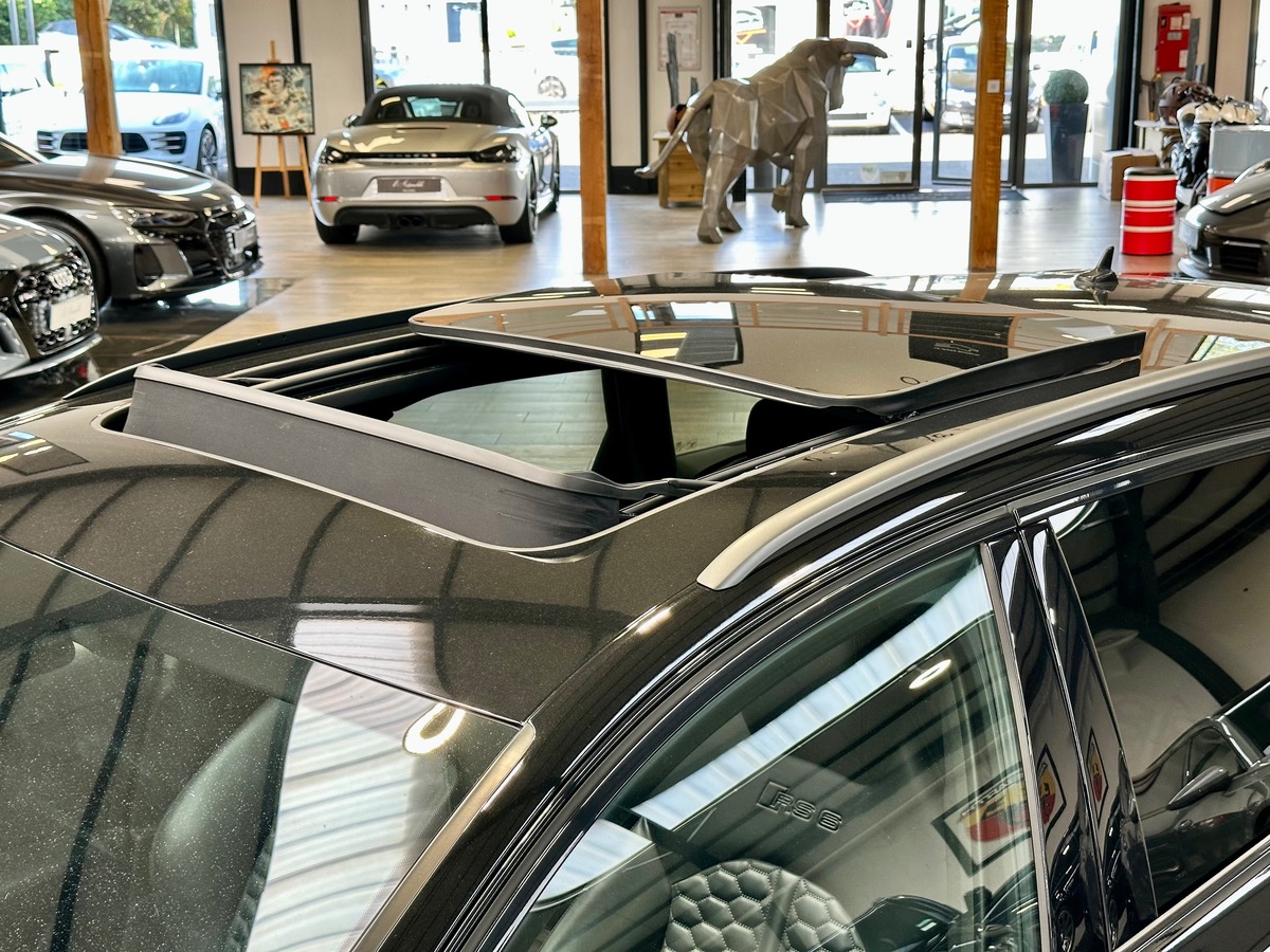 Audi RS6 Avant III (2) V8 4.0 TFSI 605 Performance Options+++ c