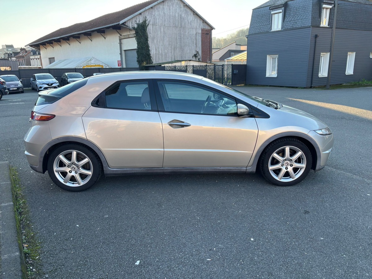 Honda Civic 2.2 CTDI Intuiti - Embrayage Neuf - Révisée - Garantie