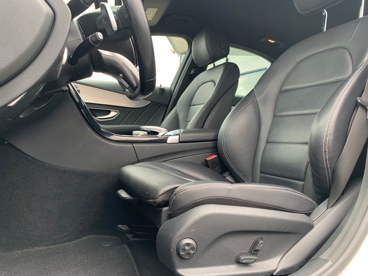 Mercedes-Benz Classe C 170 ch | 220 D | Caméra recul | GPS | Attelage amovible | Régulateur vitesse