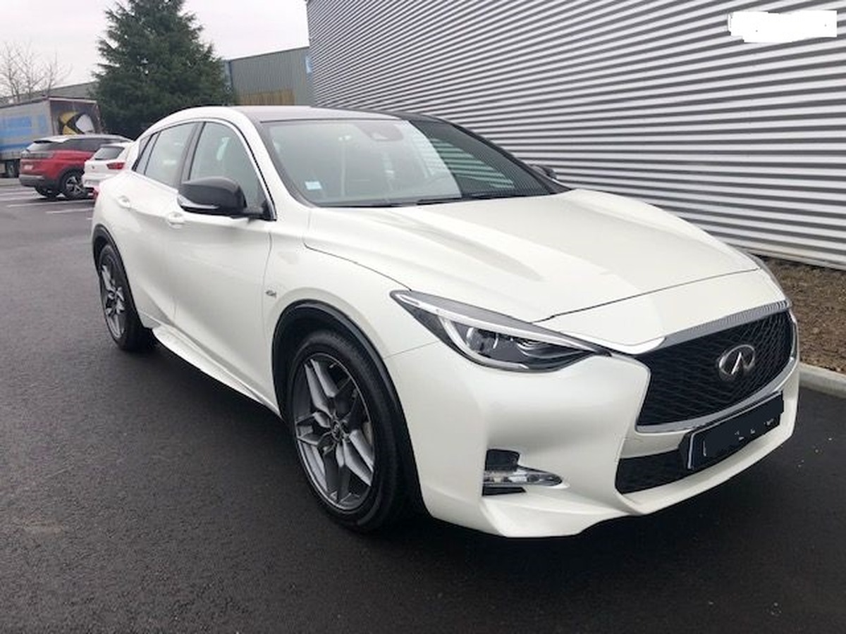 Infiniti Q30 2.0t 211ch Sport AWD DCT7