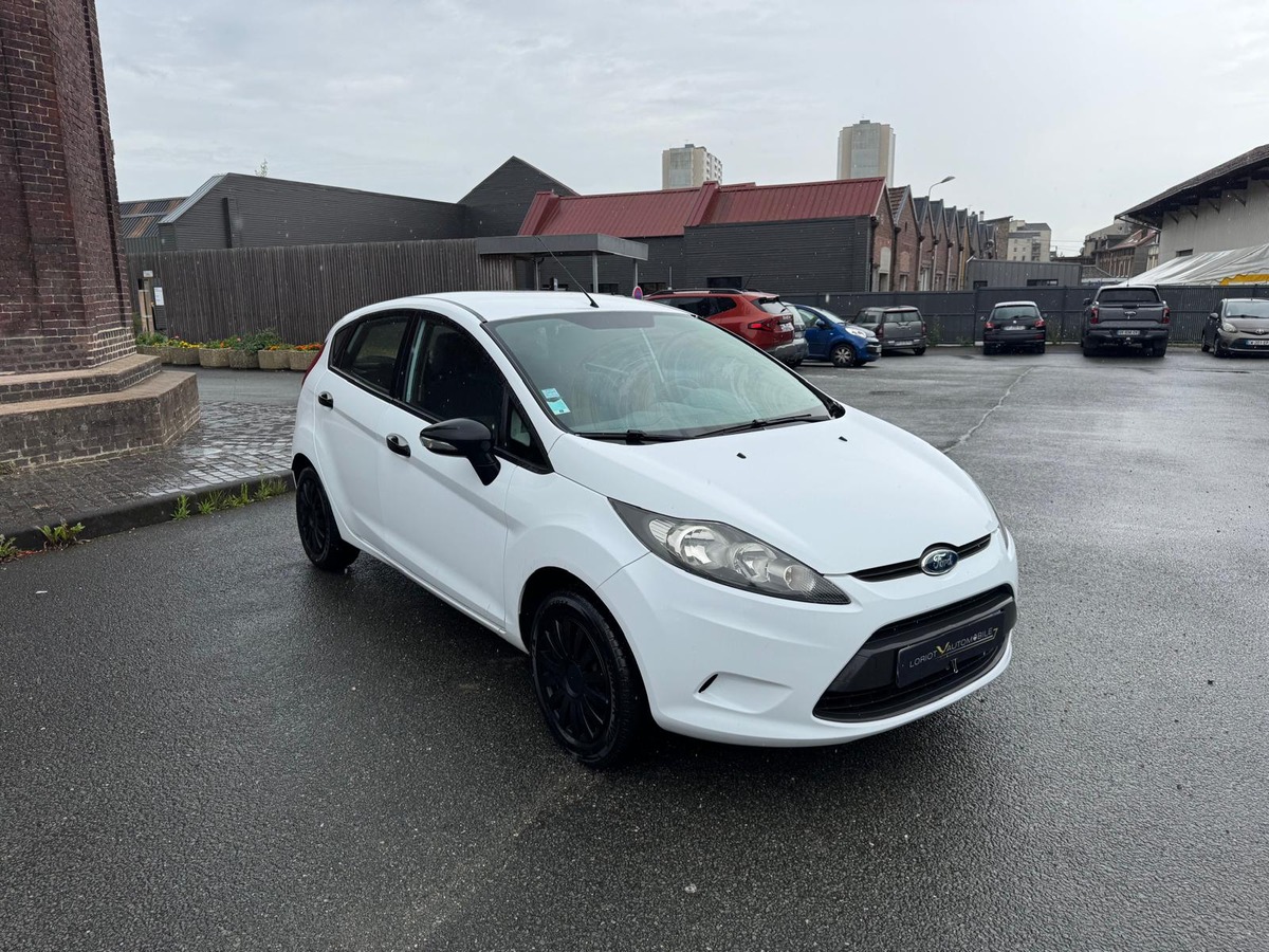 Ford Fiesta 1.25 82cv Ambiante Flexfuel (sans plomb / éthanol) - Garantie