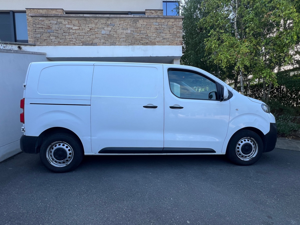 Peugeot Expert Fourgon 2.0 HDI 122