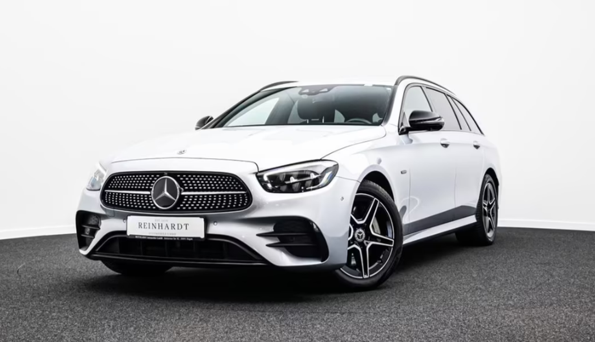 Mercedes-Benz Classe E Break 300 de 194+122ch AMG Line 9G-Tronic/Caméra 360/Aff Tête Haute