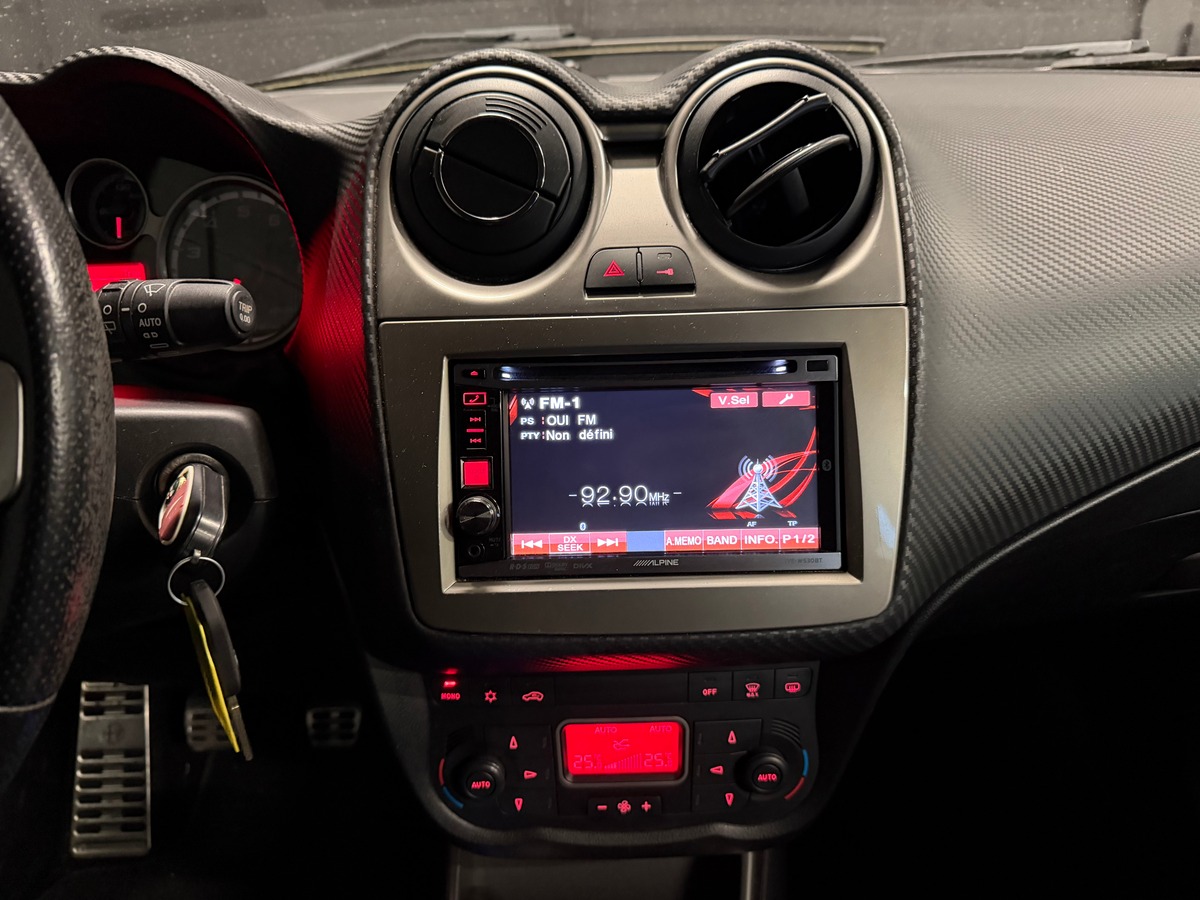 Alfa Romeo Mito 1.4i TJET 155ch Mode de conduite / Sono Bose / Radar Ar