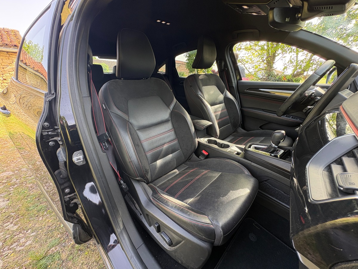 RENAULT Arkana RS-LINE 140CH TCE