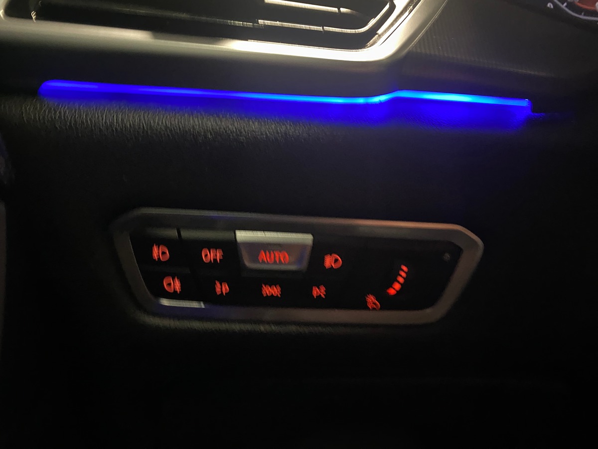 Bmw X5 G05 xDrive30d 265 ch BVA8 M Sport / TOIT OUVRANT / CAMERA 360 / APPLE CARPLAY