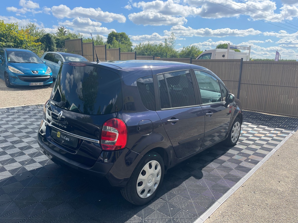 RENAULT Grand Modus 1.5 DCI 86CV RIEN A PREVOIR - COURROIE DE DISTRIBUTION OK - CLIMATISATION AUTO