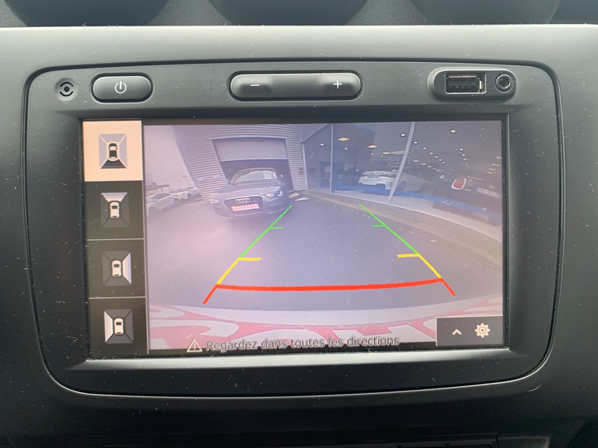 Dacia Duster 130 ch | Techroad | GPS | Régulateur de vitesse | Caméra de recul | Roue de secours