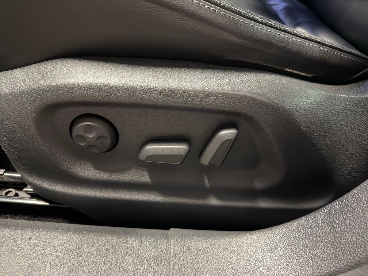 Volkswagen Tiguan 2.0 TDI R LINE TOIT PANORAMIQUE OUVRANT / CAMERA DE RECUL