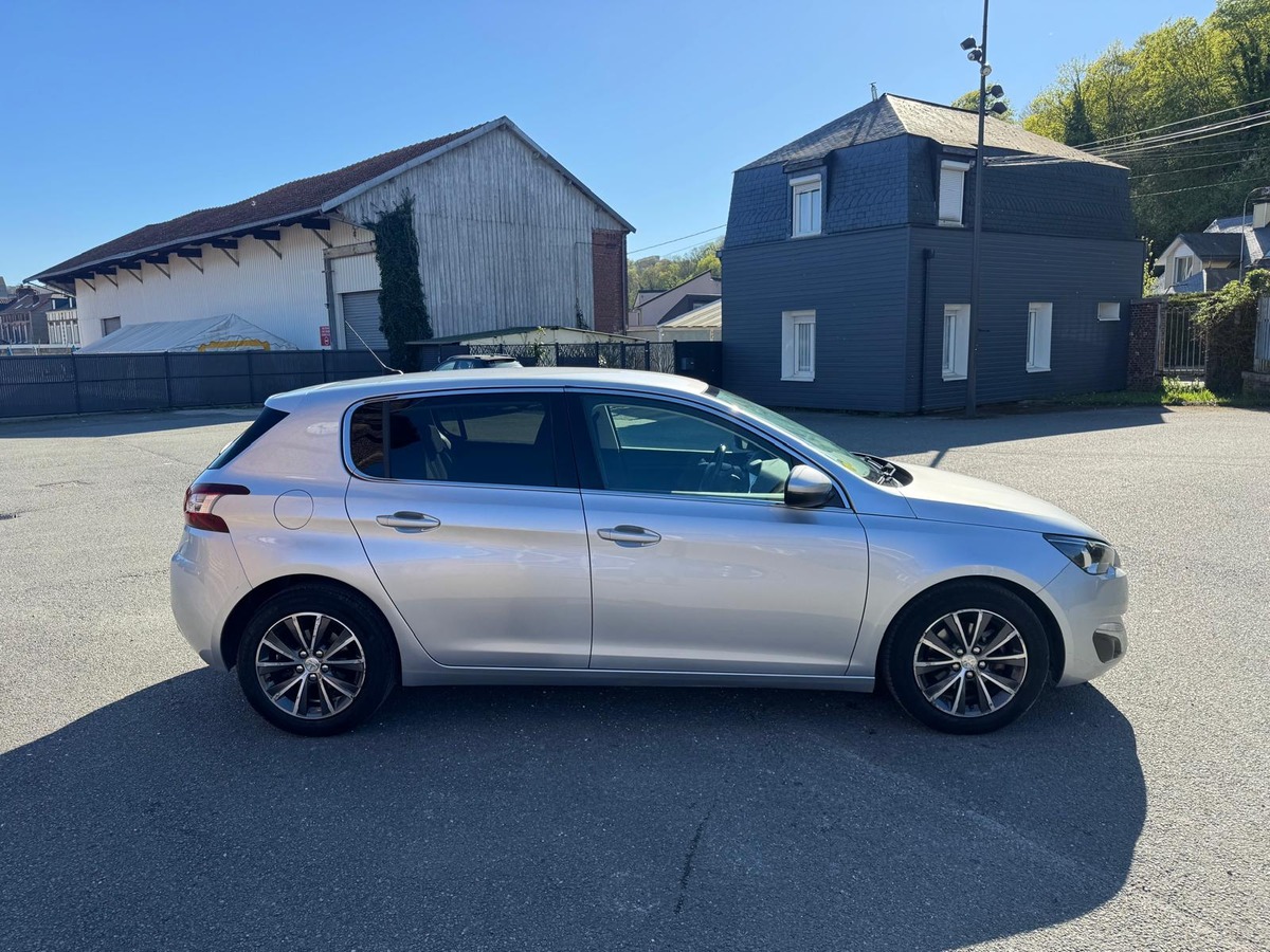 Peugeot 308 1.6 Blue-Hdi 120cv Allure - Garantie - première Main