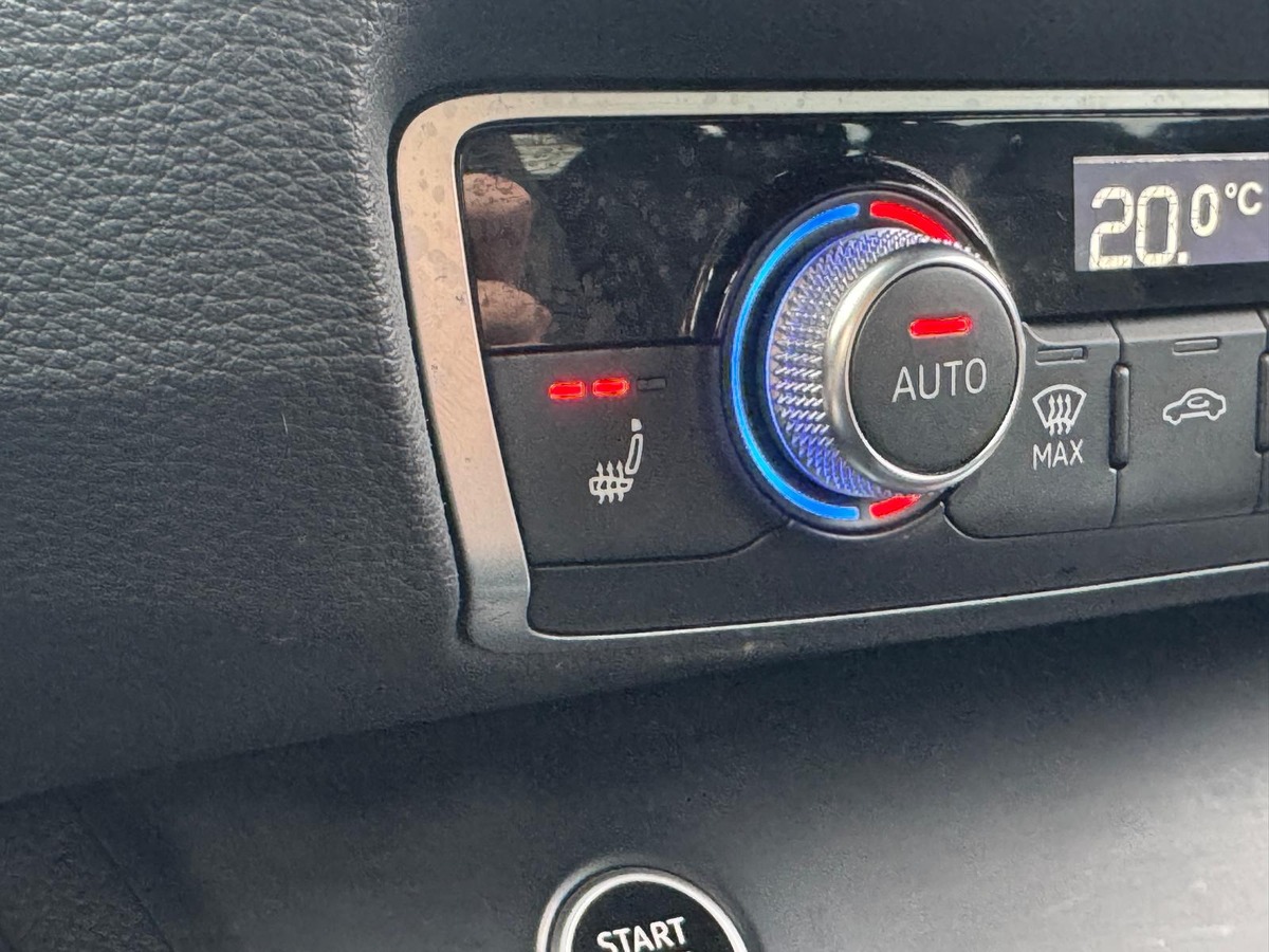 Audi Q3 II 45 TFSIE 245 S Line S Tronic BVA