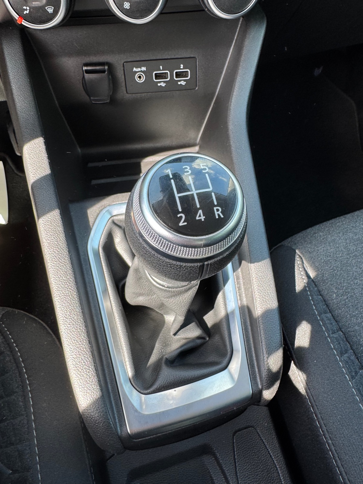 RENAULT Clio 1.0 SCE 65CH BUSINESS 5 PLACES