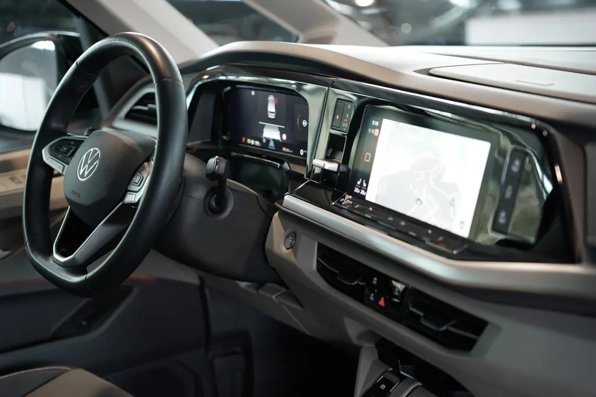 Volkswagen Multivan VII T7 2.0 TDI 150ch Style Long DSG7/7places/VO Allemand/Malus 8000e