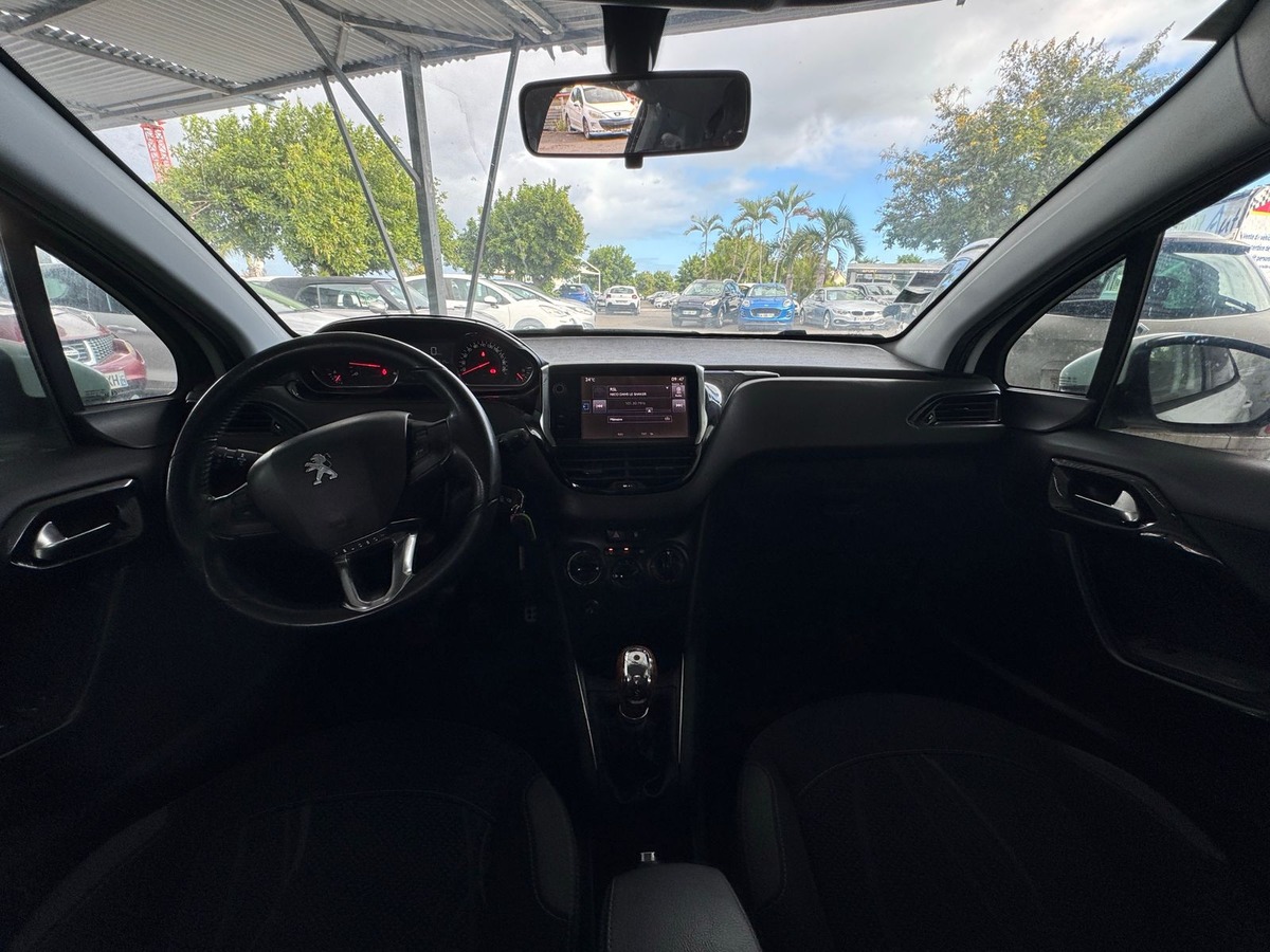 Peugeot 208 1.4 hdi