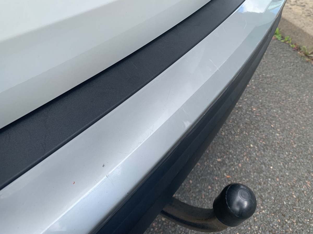 Peugeot 2008 130 chevaux | GT Line | Toit ouvrant panoramique | Apple car Play | Attelage