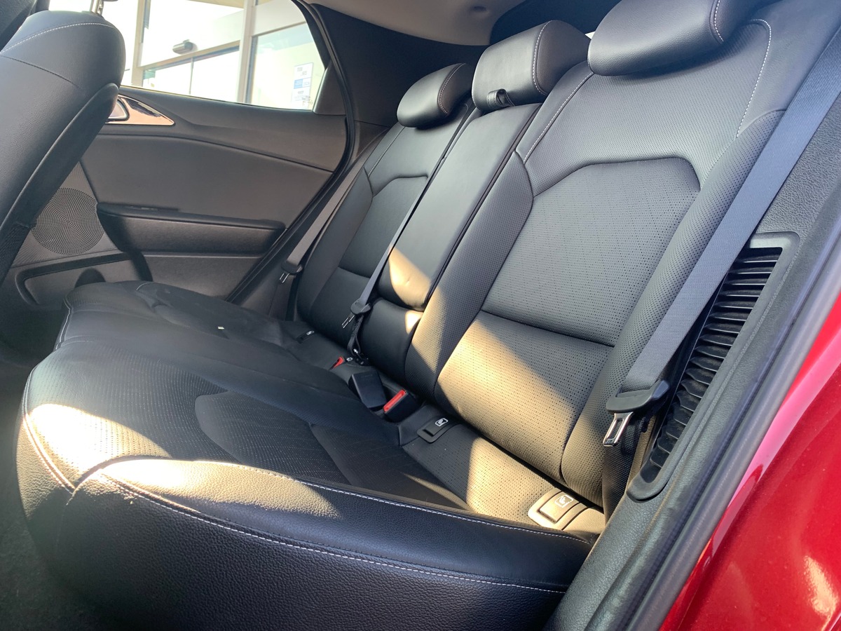 Kia XCeed 141 |Premium | Toit ouvrant | Siéges chauffants climatisés | Caméra recul | Apple car Play