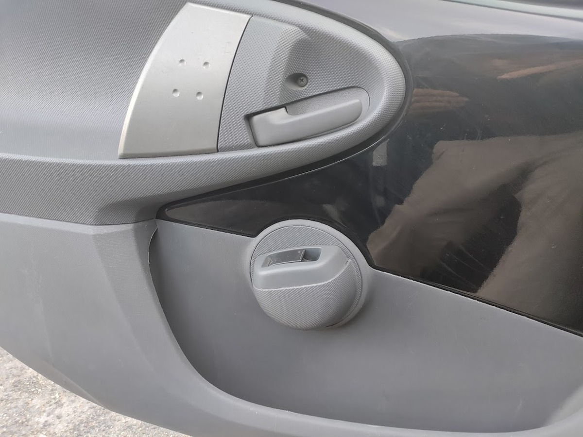 Peugeot 107 1.0 68 Trendy 5 PORTES