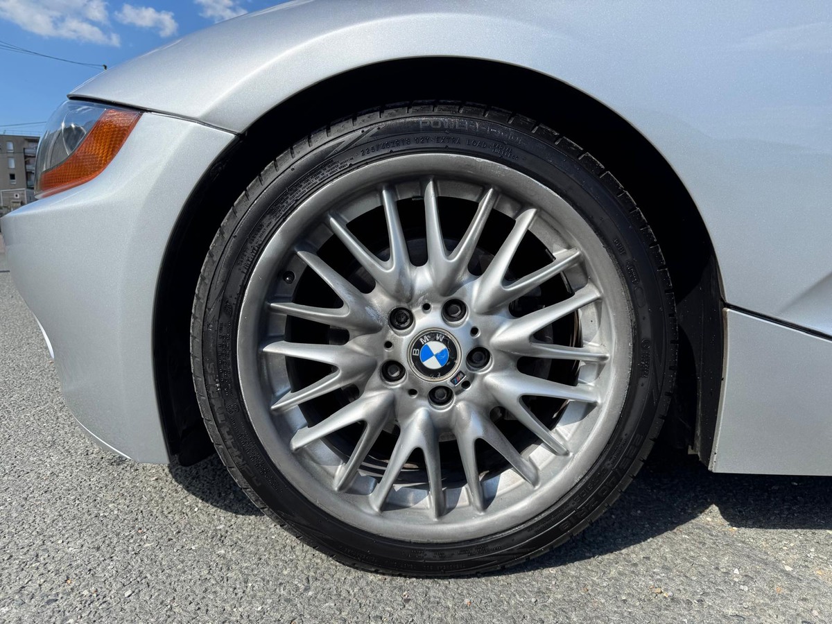 Bmw Z4 Roadster 3.0 231cv boite manuelle - Français - Garantie