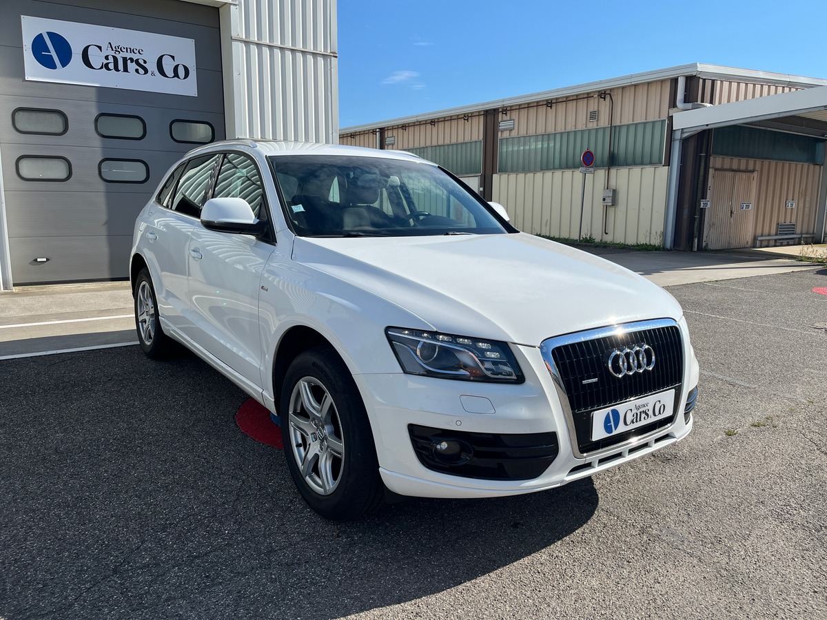 Audi AUDI Q5 V6 3.0 TDI QUATTRO Sline 239ch, ATTELAGE, REGULATEUR, LIMITEUR