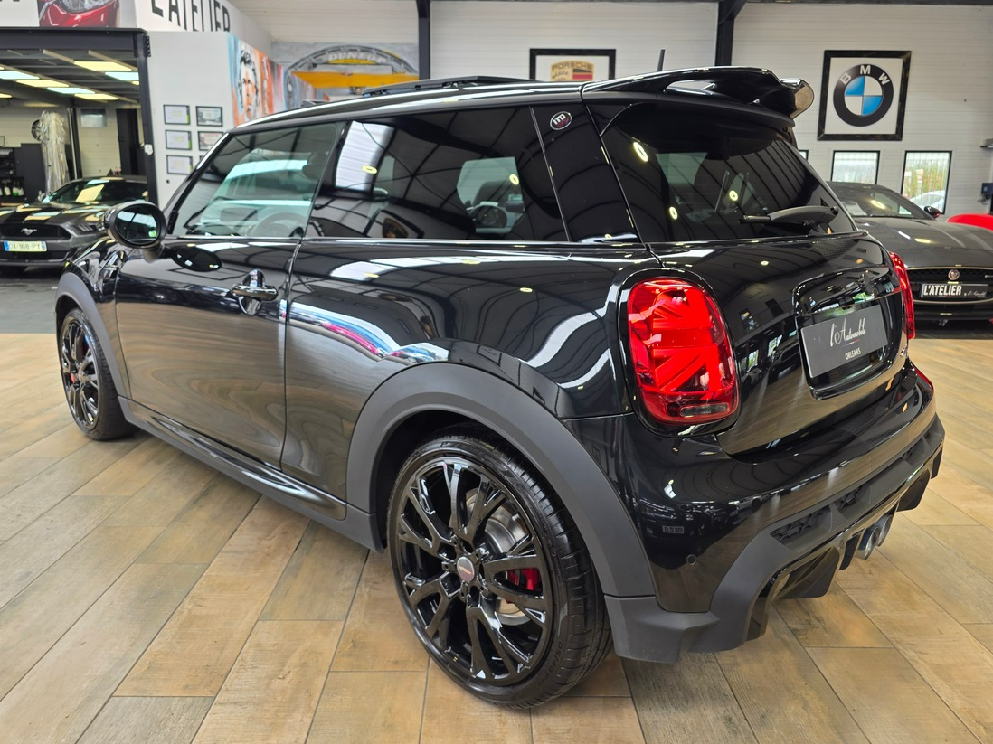 Mini Mini JCW III JOHN COOPER WORKS 1to6 EDITION // EDITION LIMITEE 999 EXEMPLAIRES MONDE