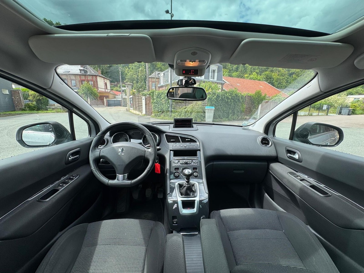 Peugeot 5008 1.6 hdi 110cv 7 places Allure - Garantie