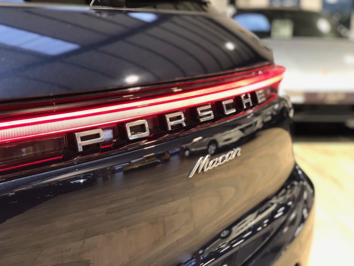 Porsche Macan PHASE 2 2.0 245 PDK TOIT PANO/VOLANT SPORT GT/ IMMAT FR  cp