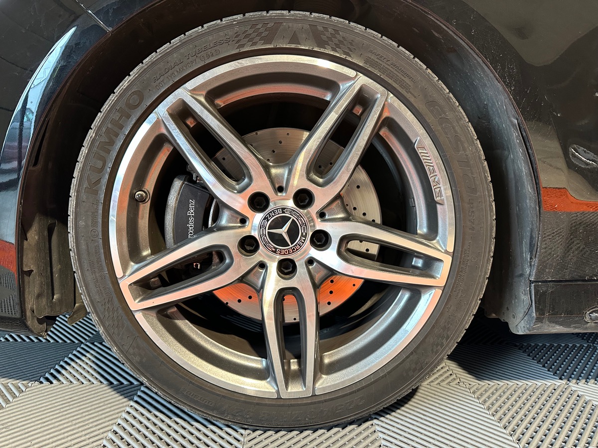 Mercedes Benz CLA 220 cdi AMG LINE