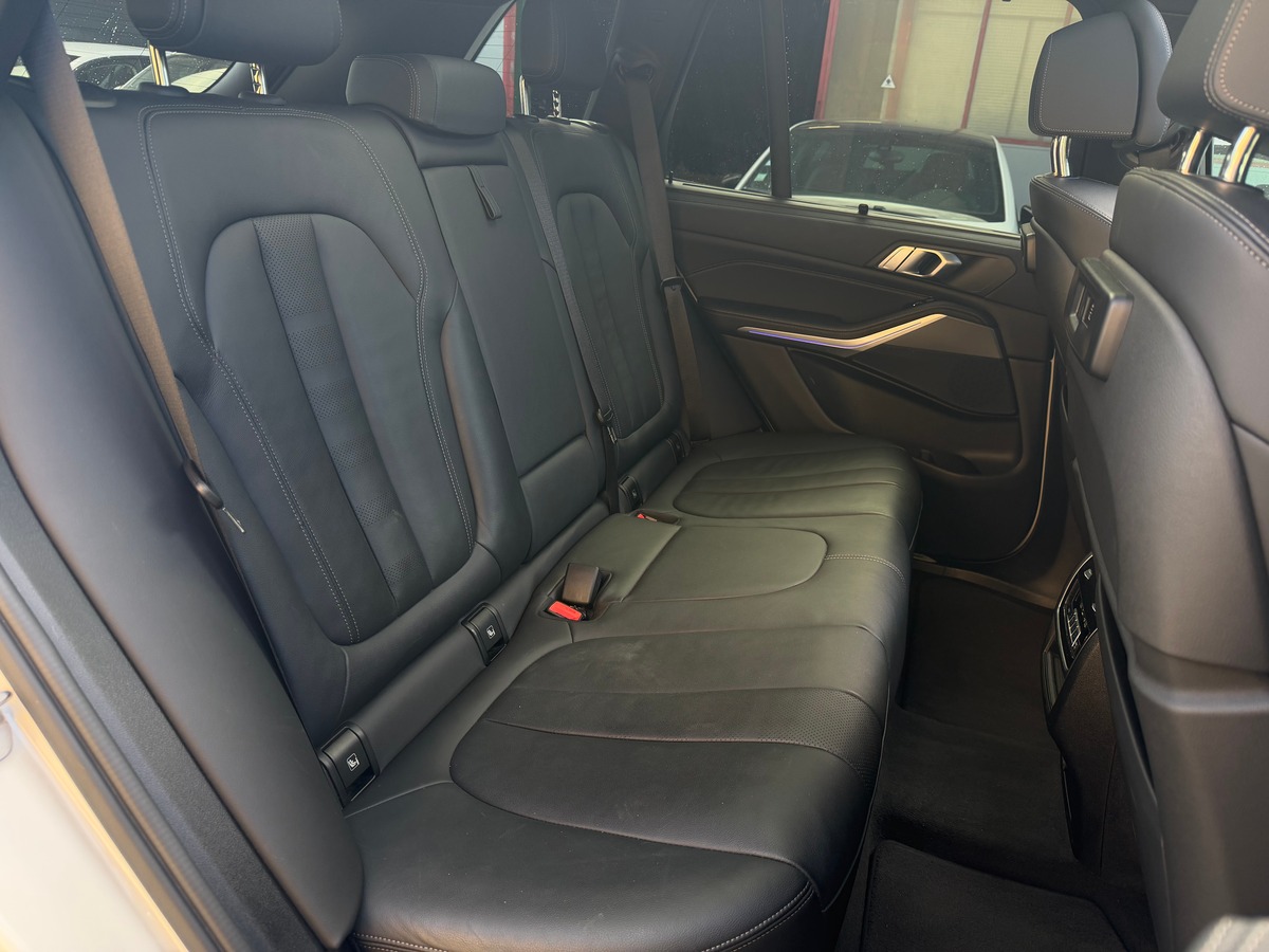 Bmw X5 G05 3.0d 30d 286ch XDRIVE M Sport / Feux Laser / Toit Panoramique Ouvrant / Caméra 360°