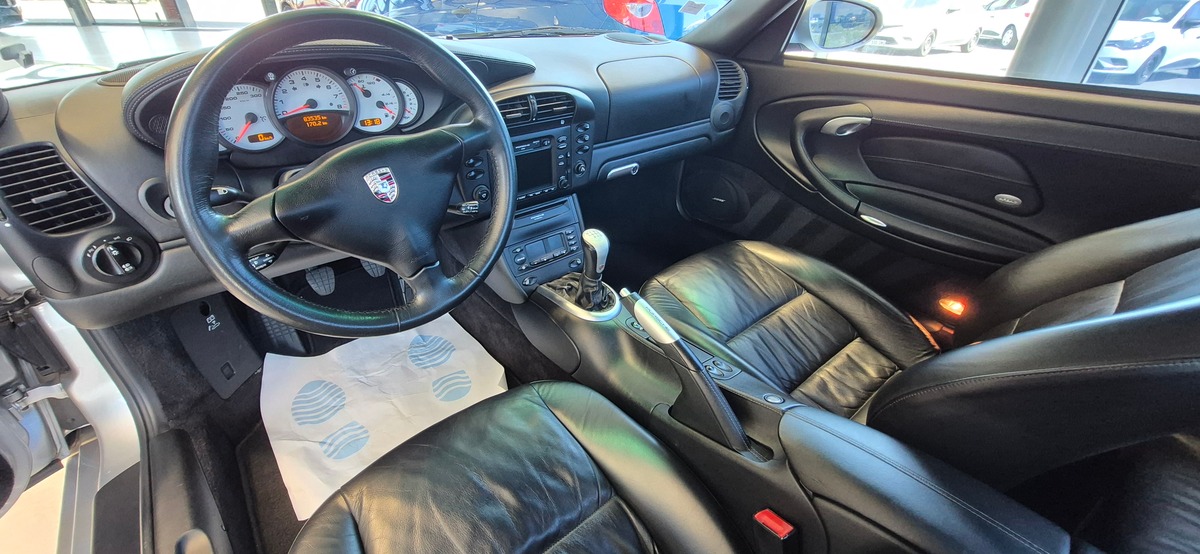 Porsche 911 TYPE 996.2 CARRERA 4S