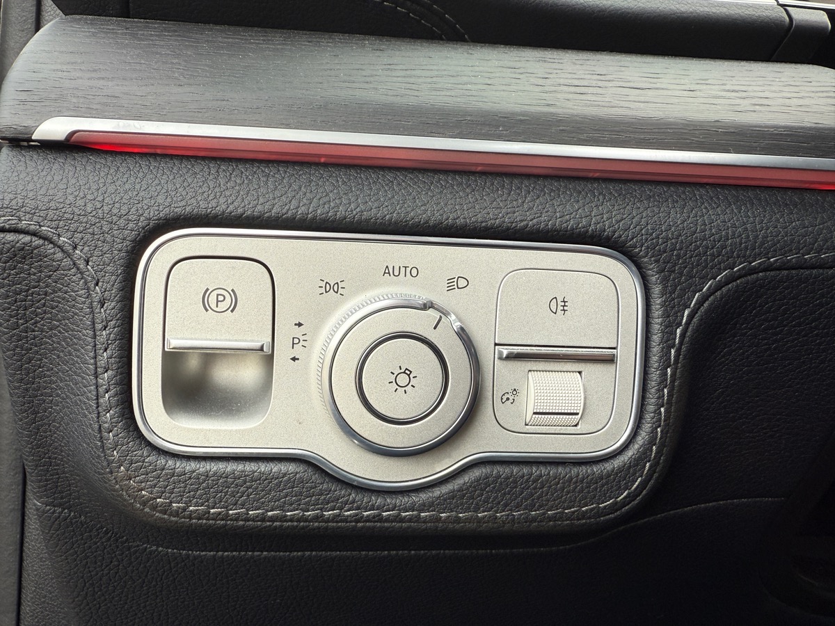 Mercedes-Benz GLE SUV 53 AMG 3.0 Ti EQ Boost 4MATIC+ 9G-TRONIC 435 cv, Toit ouvrant, Burmeister