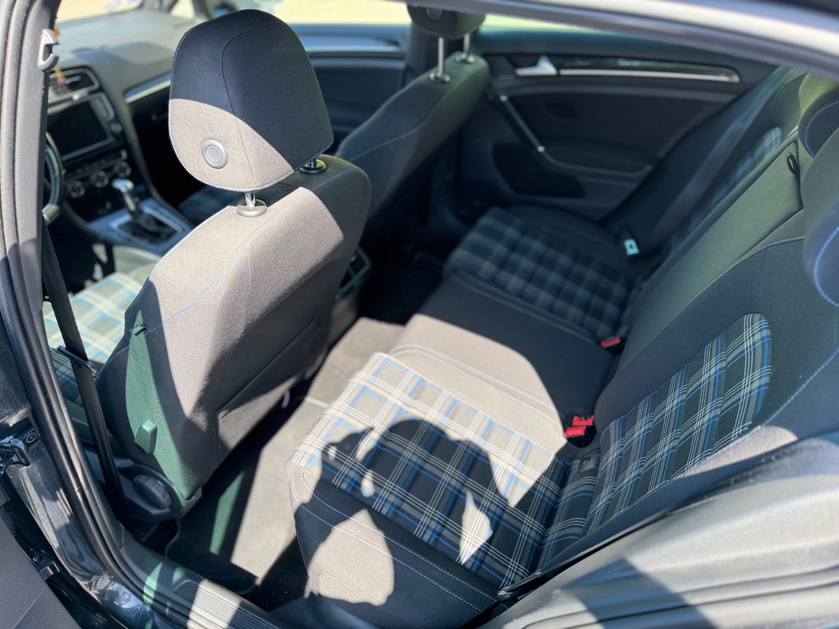 Volkswagen Golf GTE 7 1.4 TSI 204 Hybrid DSG6 150 cv - CAMERA DE RECUL - REGULATEUR ADAPTATIF