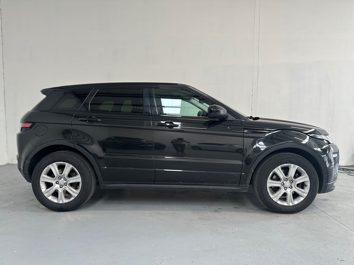 Land-Rover Range Rover Evoque TD4 180cv SE DYNAMIC BVA Toit panoramique / CarPlay