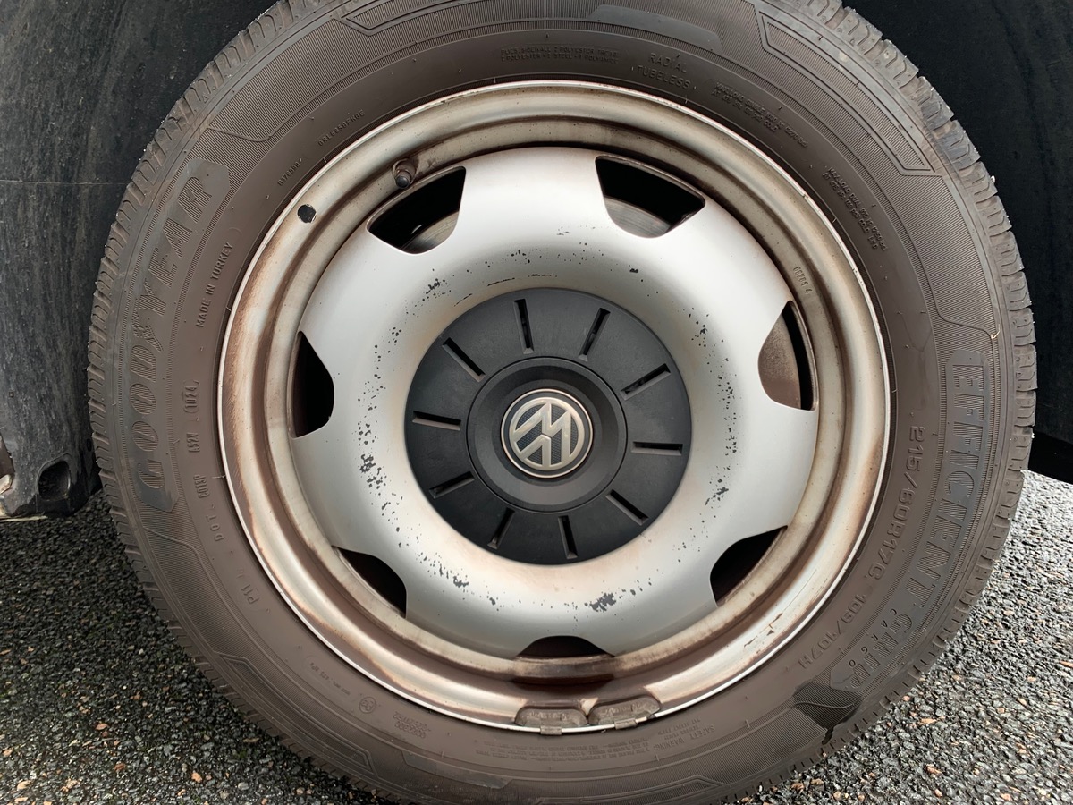 Volkswagen California 150 | COAST | Premiére Main | Attelage | Rallonge lit | Pneus Toutes Saisons