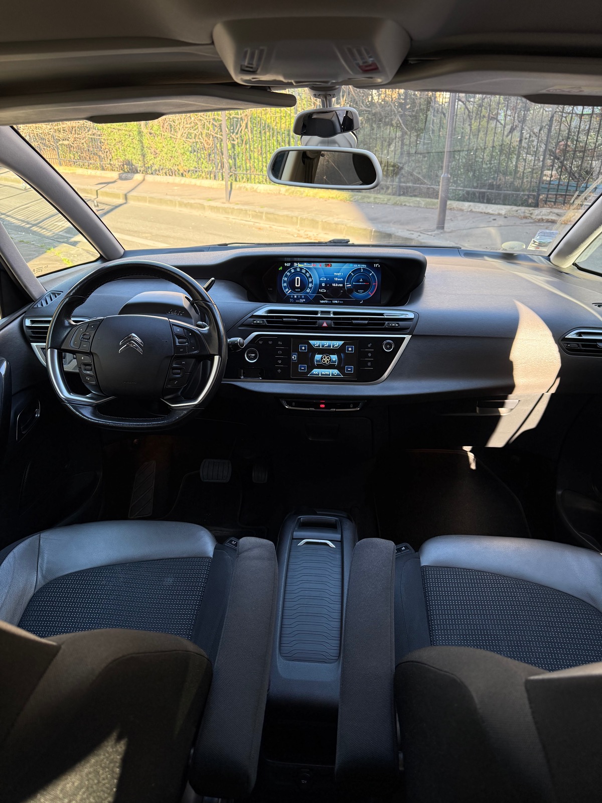 Citroën C4 Picasso 1.6 e-HDi Exclusive