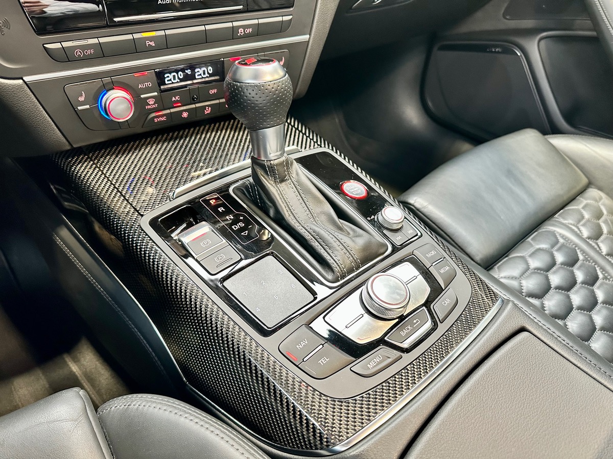 Audi RS6 Avant III (2) V8 4.0 TFSI 605 Performance Options+++ c