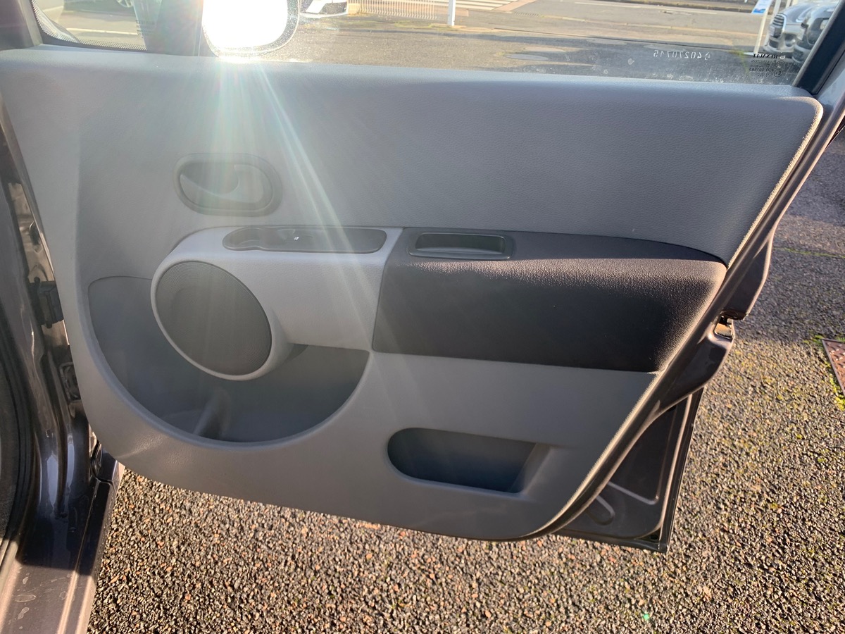 RENAULT Modus 75 ch | Dynamic | Climatisation | Roue de secours | Radio cd | Distribution  faite